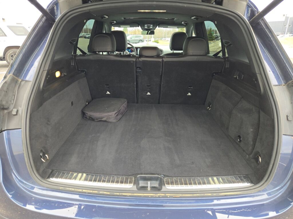 Used 2024 Mercedes-Benz GLE 450e 4MATIC image 16