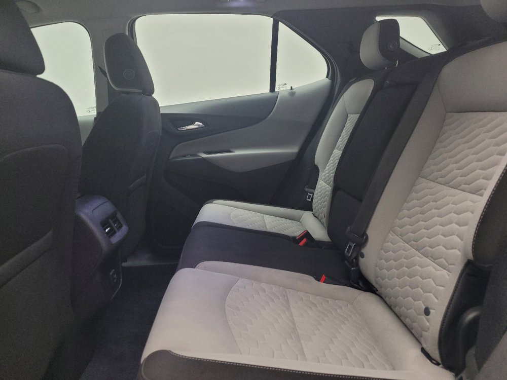 Used 2020 Chevrolet Equinox LS FWD image 18