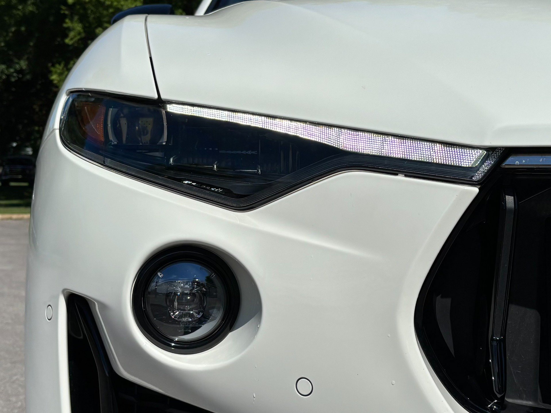 Used 2022 Maserati Levante Modena AWD/4WD image 12