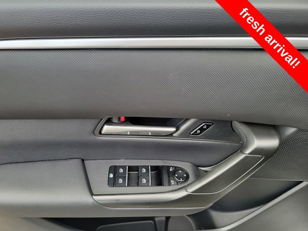 Used 2024 MAZDA CX-50 AWD 2.5 S w/ Cargo Package image 21