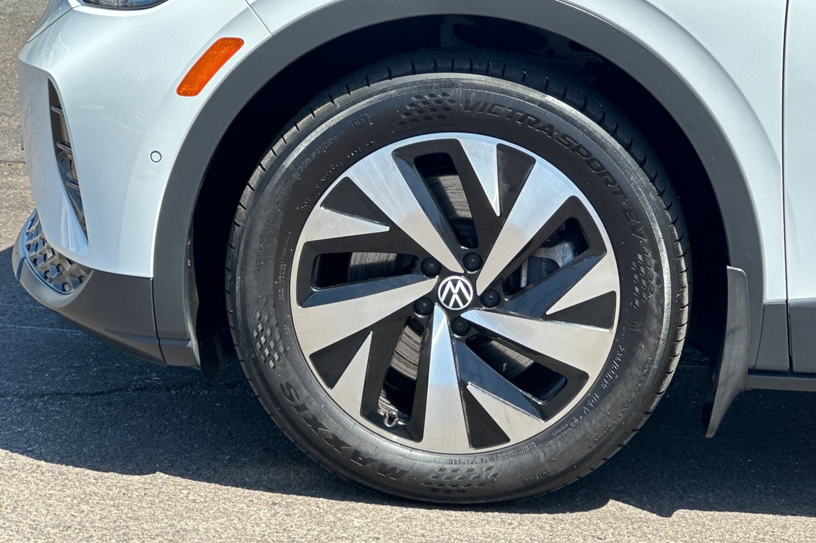 Used 2023 Volkswagen ID.4 Pro RWD image 26