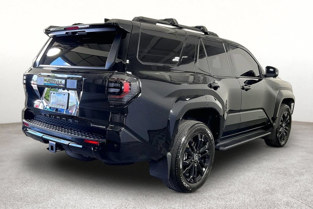 Used 2025 Toyota 4Runner Platinum AWD/4WD image 2