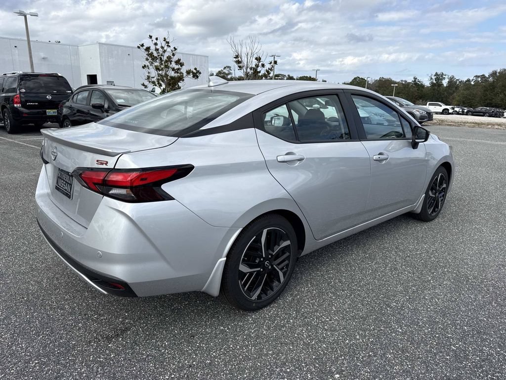 New 2025 Nissan Versa SR w/ Trunk Package FWD image 4