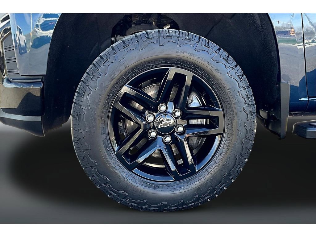 Used 2020 Chevrolet Silverado 1500 LT Trail Boss image 30