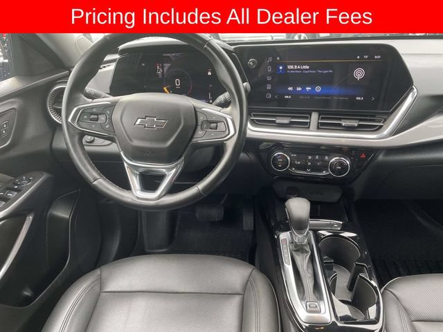 Used 2025 Chevrolet Trax ACTIV w/ Driver Confidence Package FWD image 14