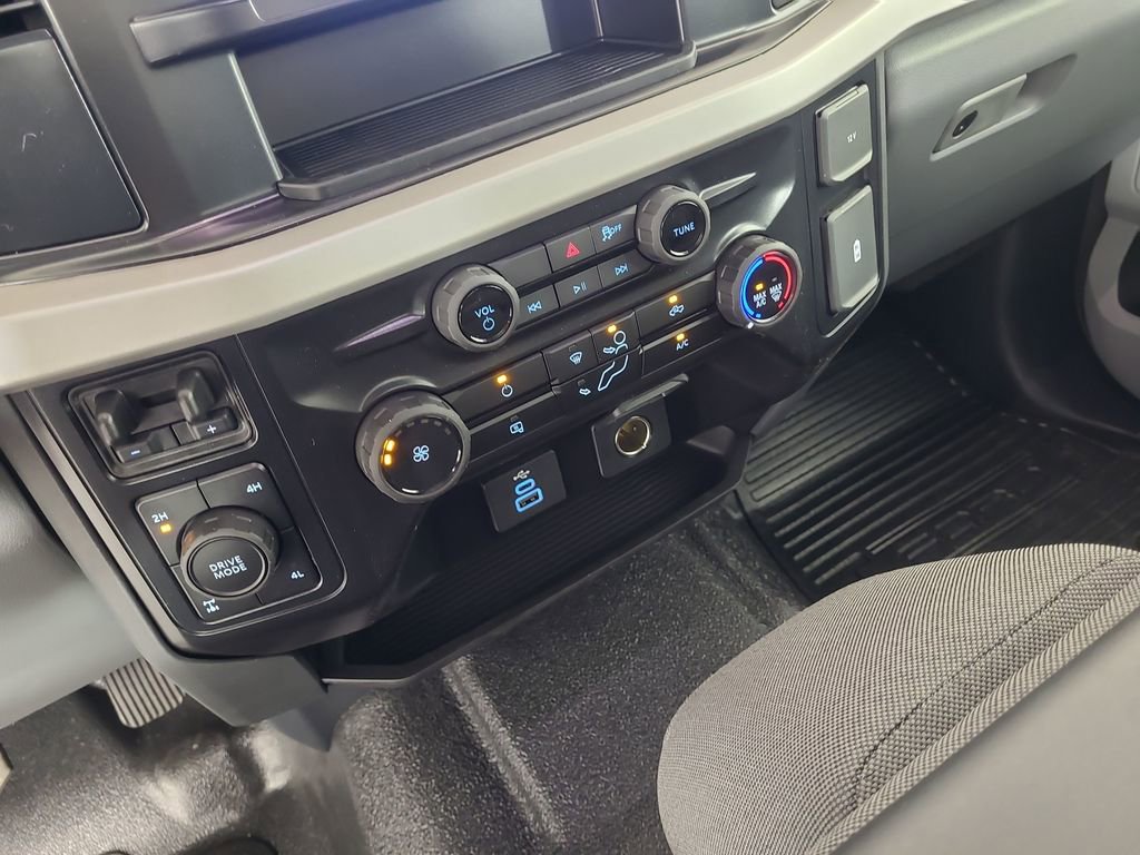 New 2026 Ford F350 XL w/ XL Chrome Package image 15