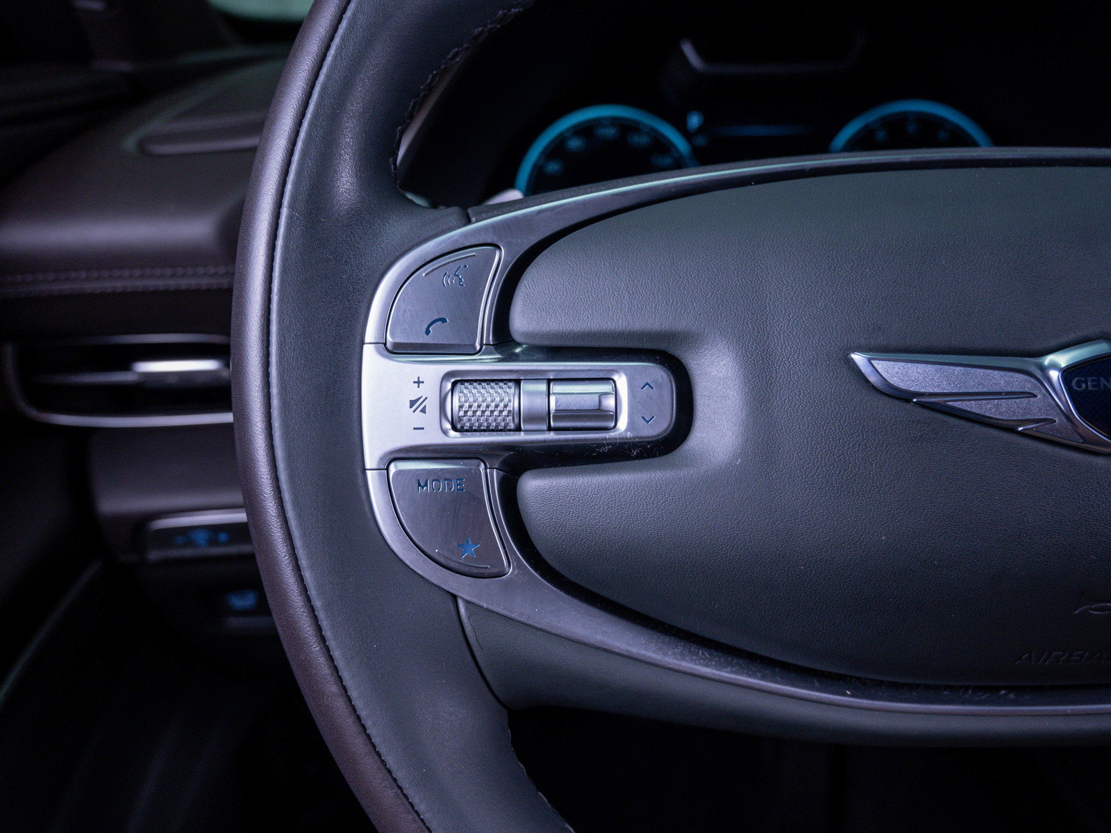 Used 2023 Genesis GV80 3.5T w/ Prestige Matte Package image 22