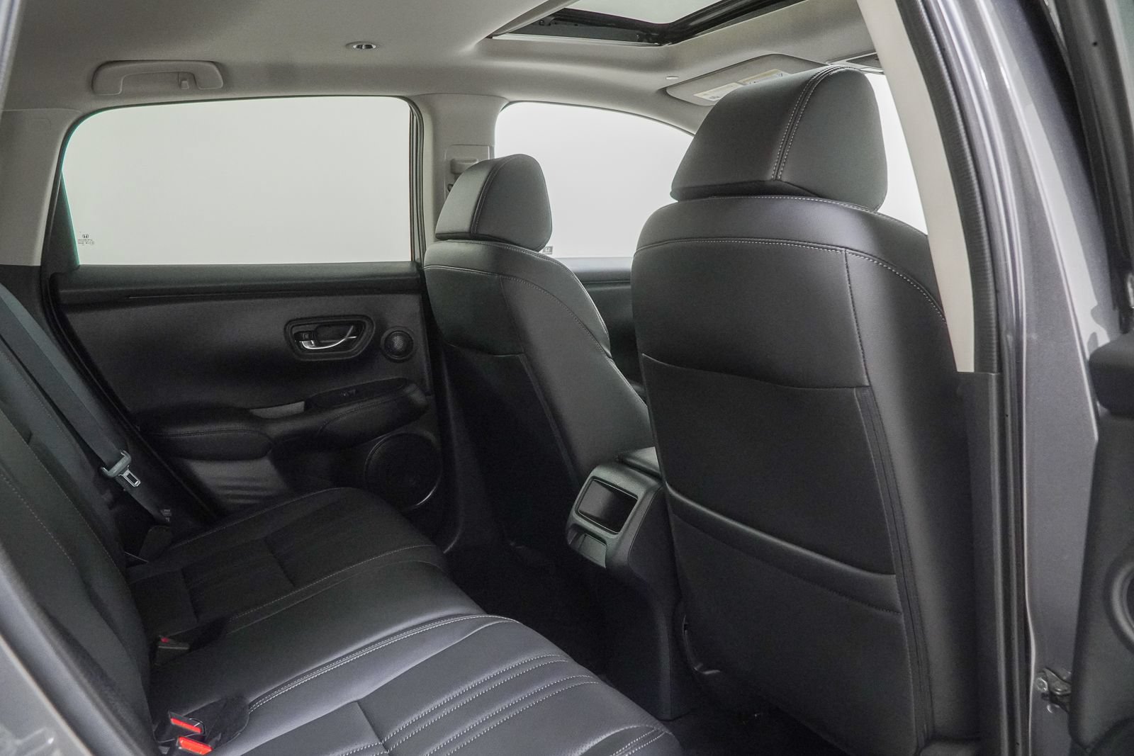 Certified 2024 Honda HR-V EX-L image 37