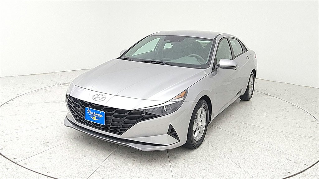 Used 2021 Hyundai Elantra SE