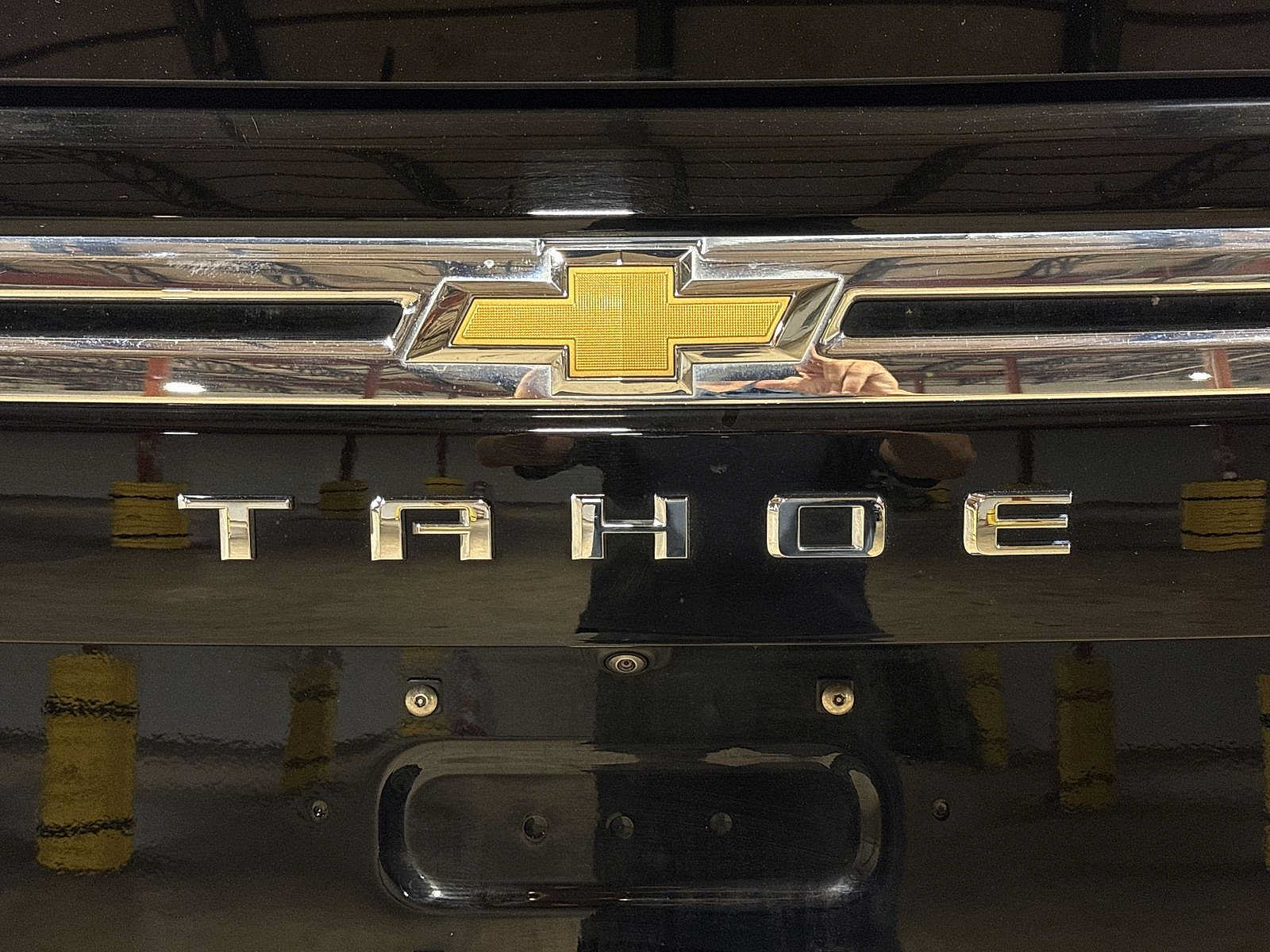 Used 2024 Chevrolet Tahoe Premier AWD/4WD image 27