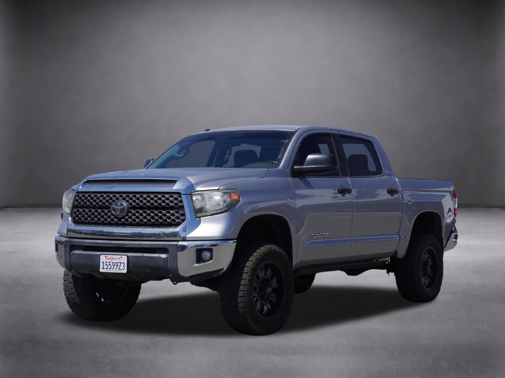 Used 2018 Toyota Tundra SR5 RWD image 2
