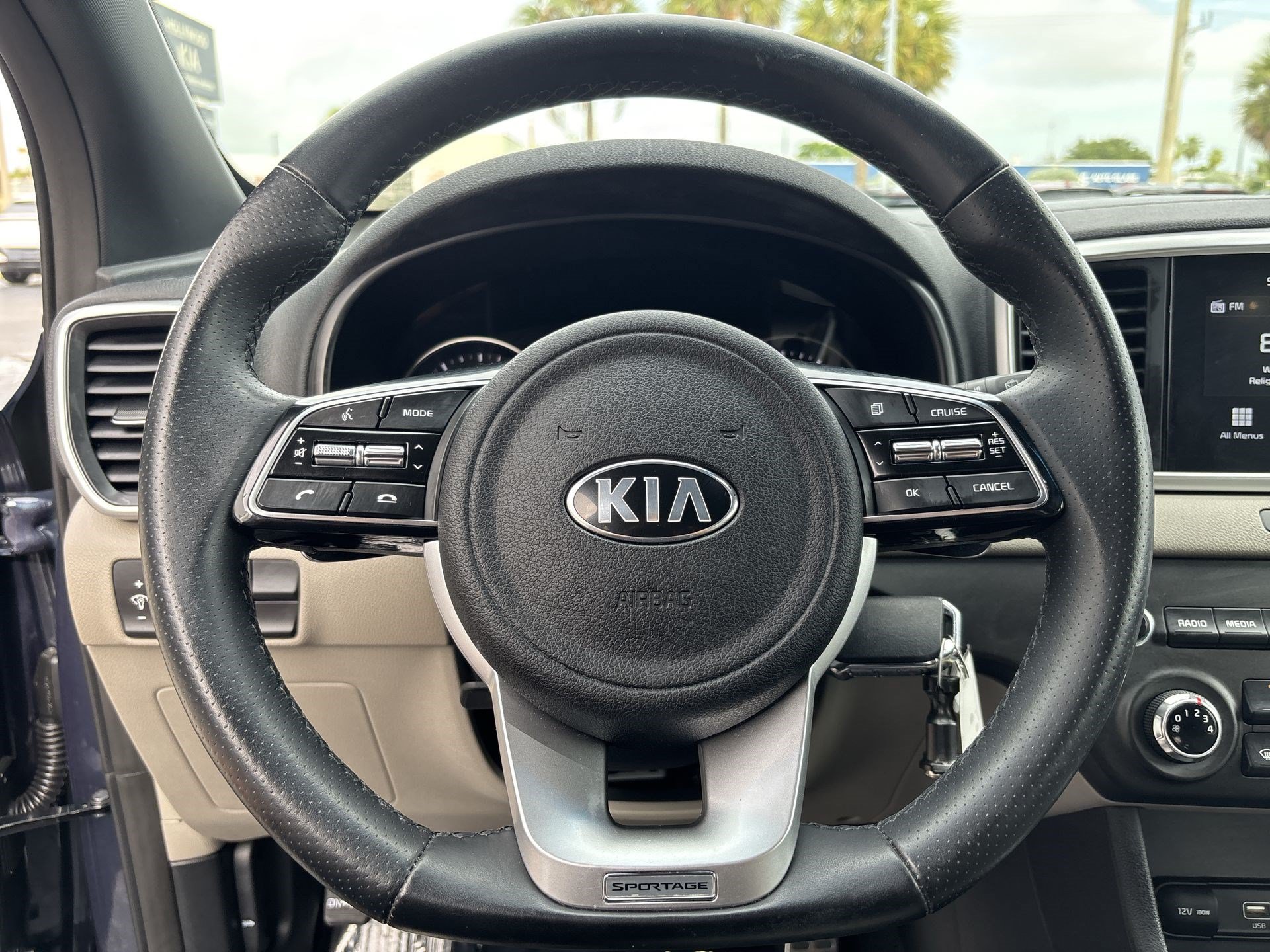 Certified 2022 Kia Sportage Nightfall Edition FWD image 11