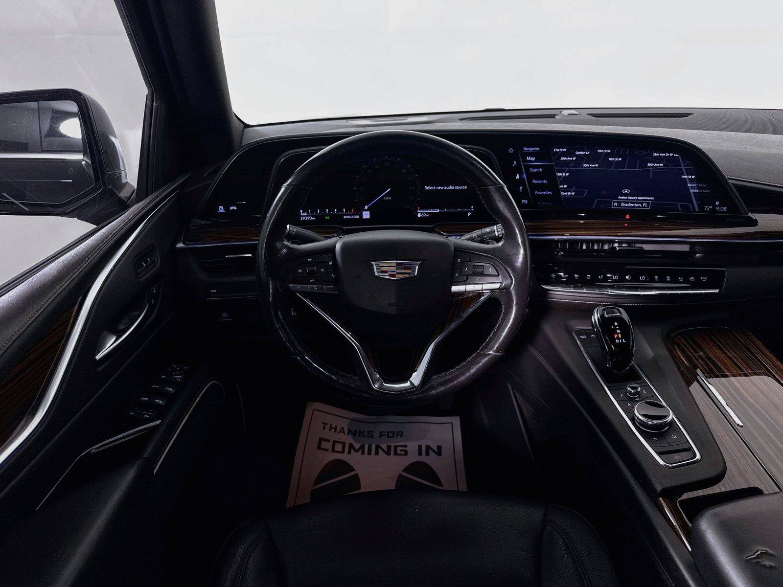 Used 2023 Cadillac Escalade Luxury RWD image 13