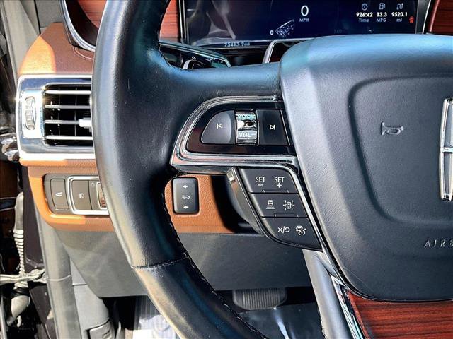 Used 2023 Lincoln Navigator Reserve image 20
