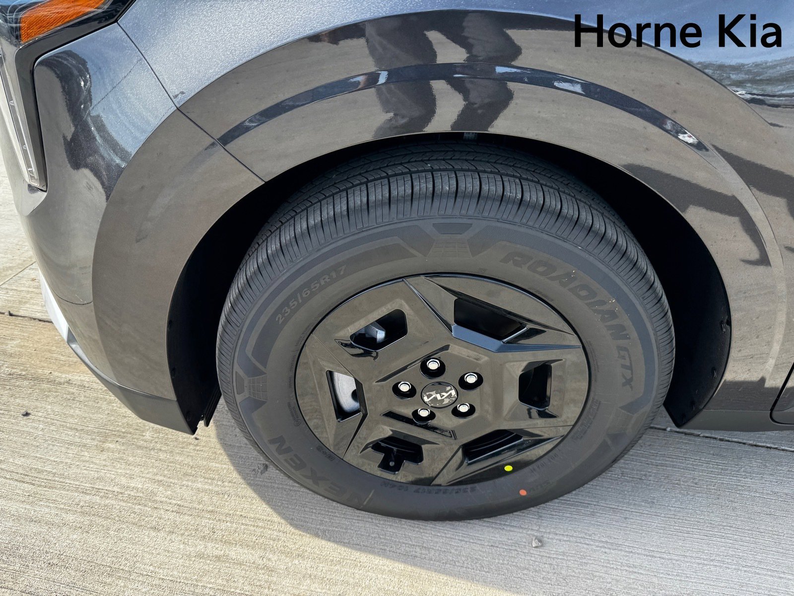 New 2026 Kia Carnival LX image 8