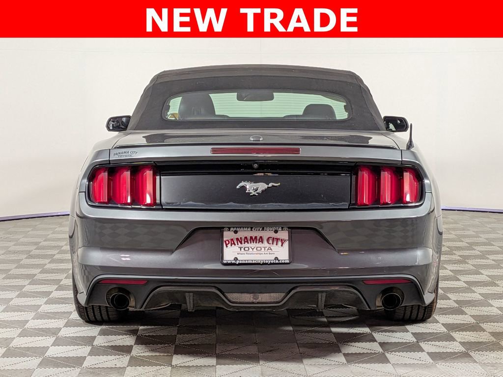 Used 2016 Ford Mustang Premium image 4