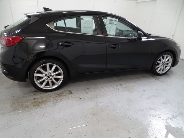 Used 2017 MAZDA MAZDA3 Grand Touring w/ Premium Equipment Package image 25