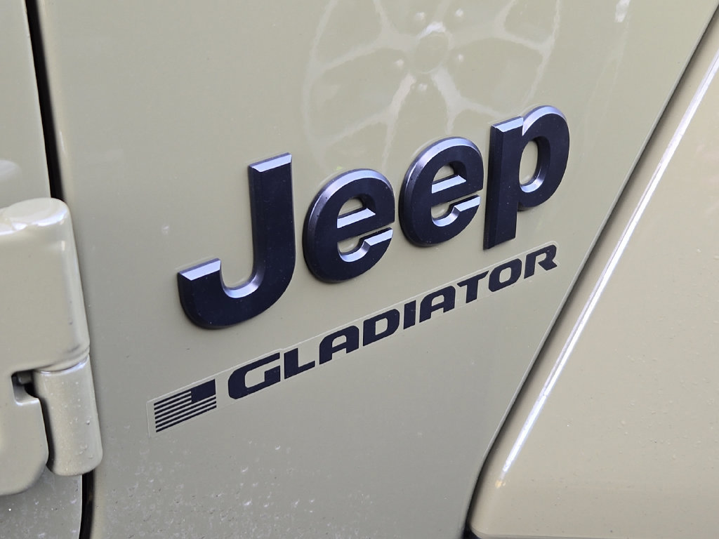 New 2026 Jeep Gladiator Sport AWD/4WD image 6