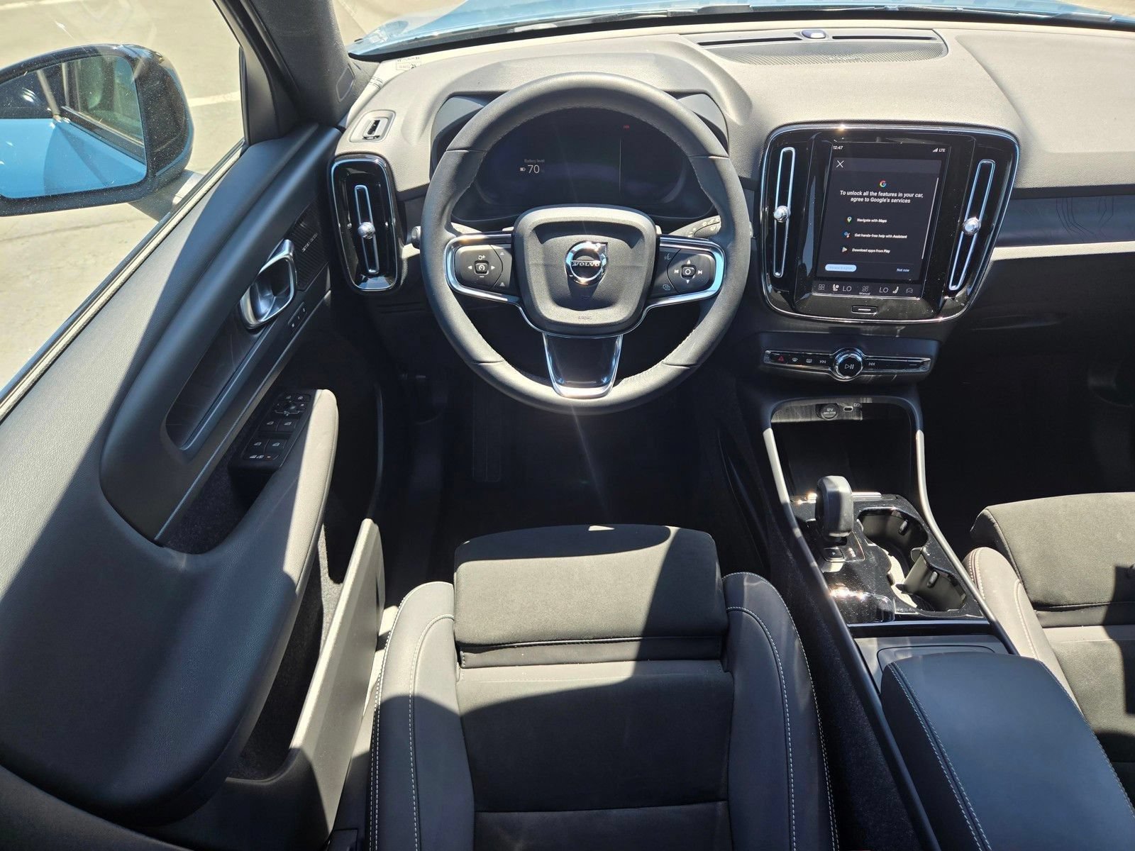 Certified 2023 Volvo XC40 Recharge Ultimate AWD/4WD image 20