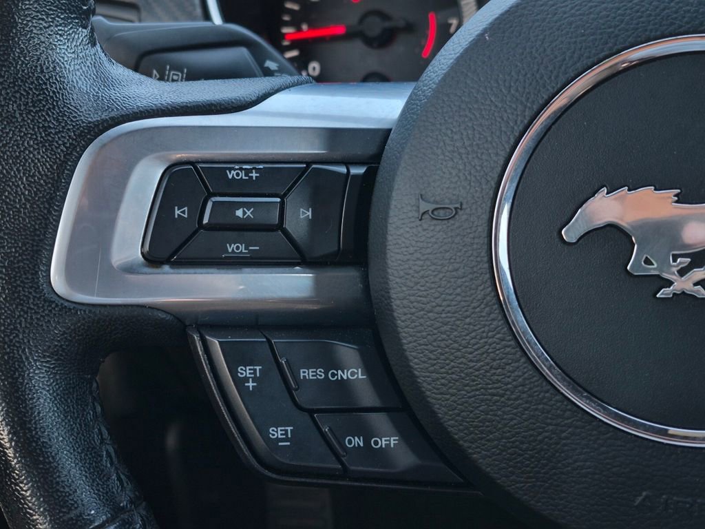 Used 2023 Ford Mustang Coupe RWD image 20