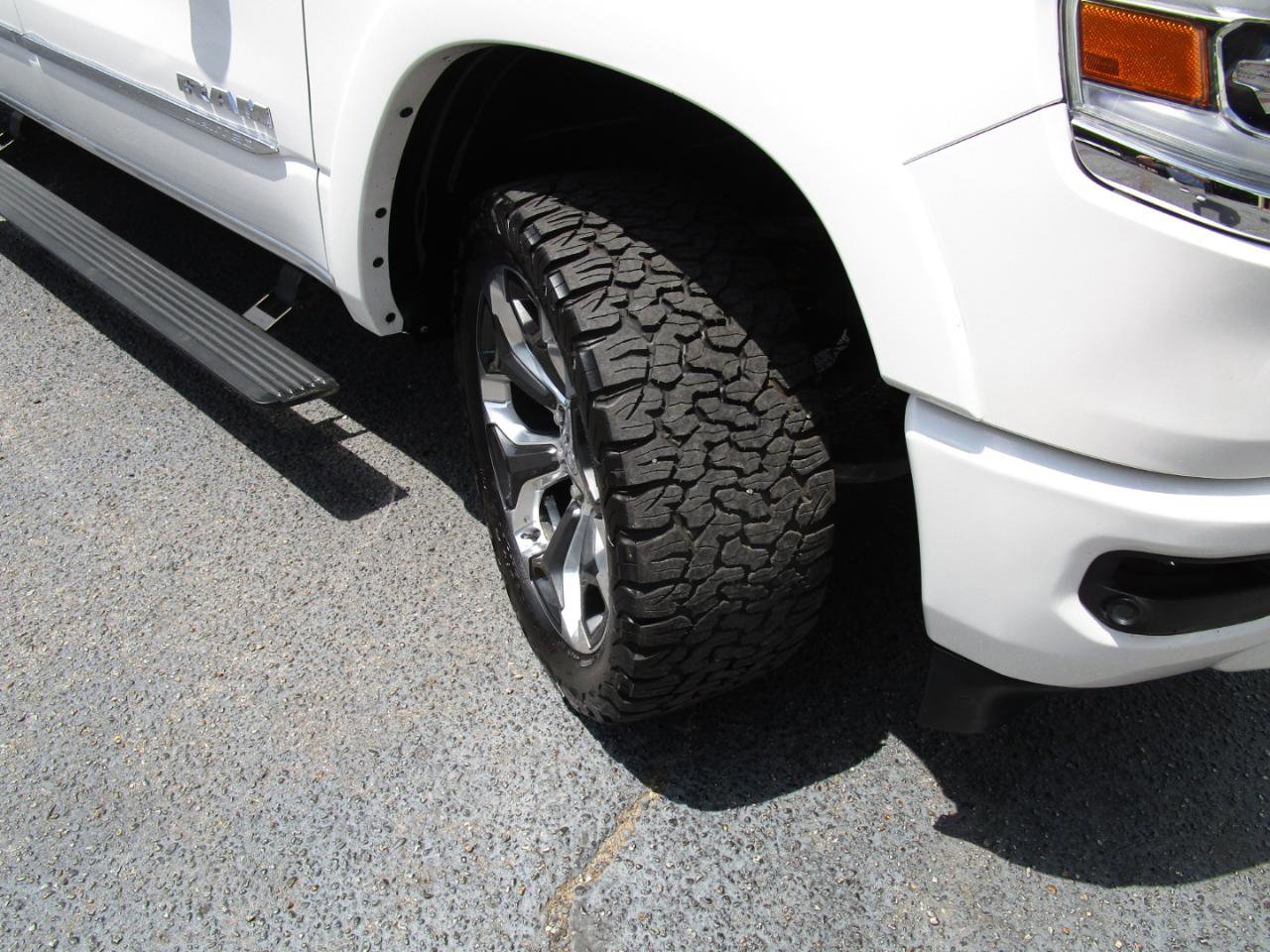 Used 2019 RAM 1500 Limited AWD/4WD image 36