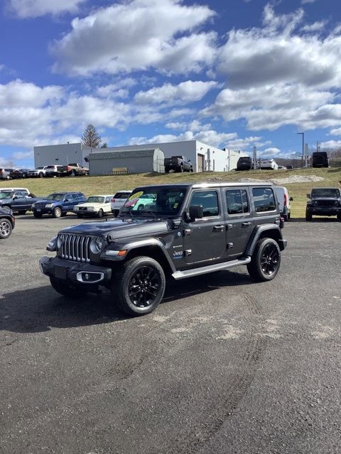 Certified 2021 Jeep Wrangler Unlimited Sahara w/ Cold Weather Group image 10