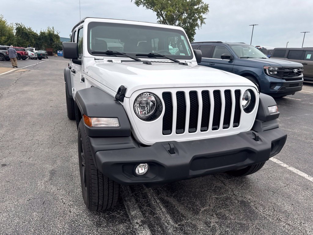 Used 2023 Jeep Wrangler Unlimited Sport AWD/4WD image 51