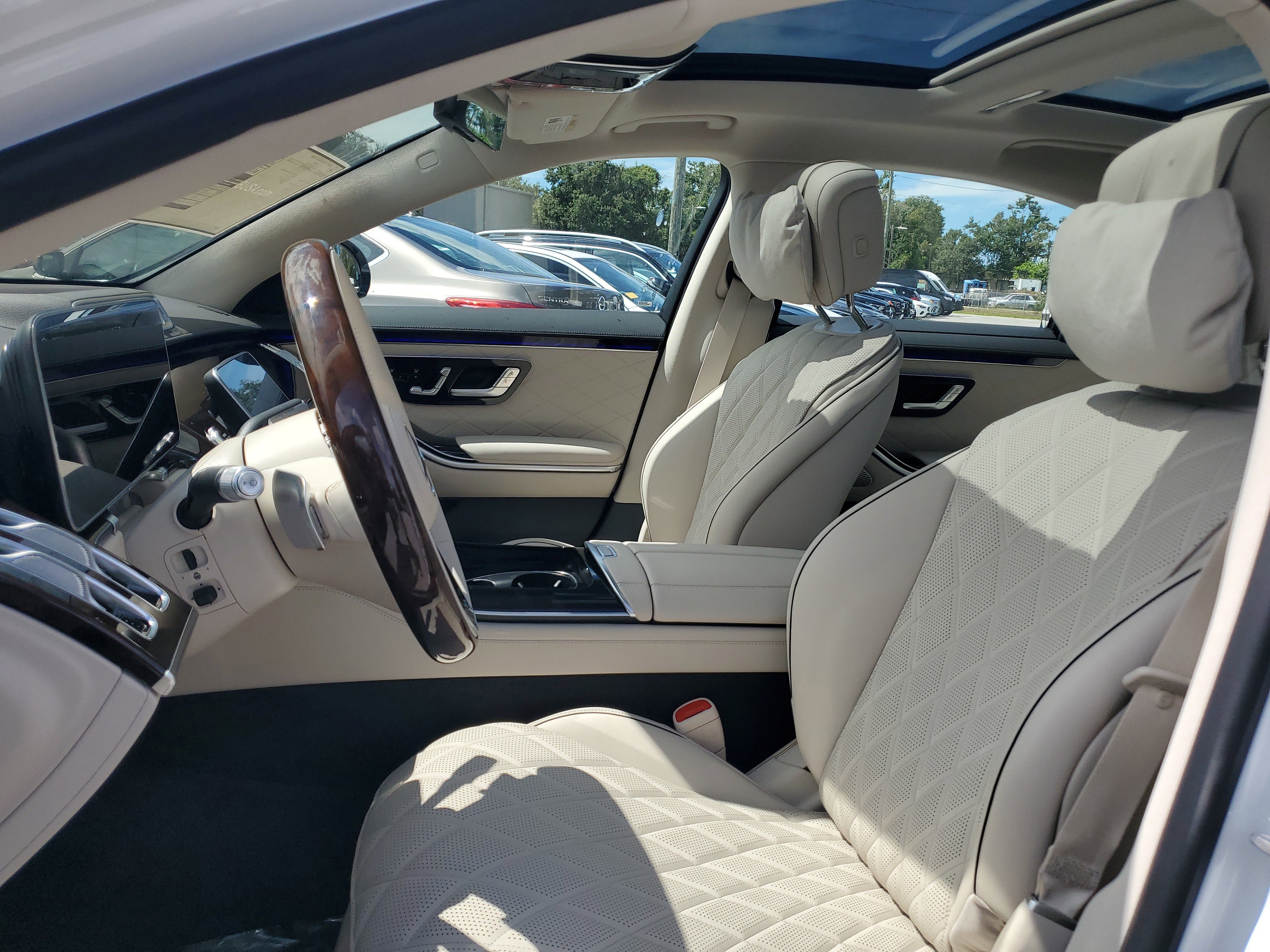 New 2026 Mercedes-Benz S 580e 4MATIC Sedan image 24