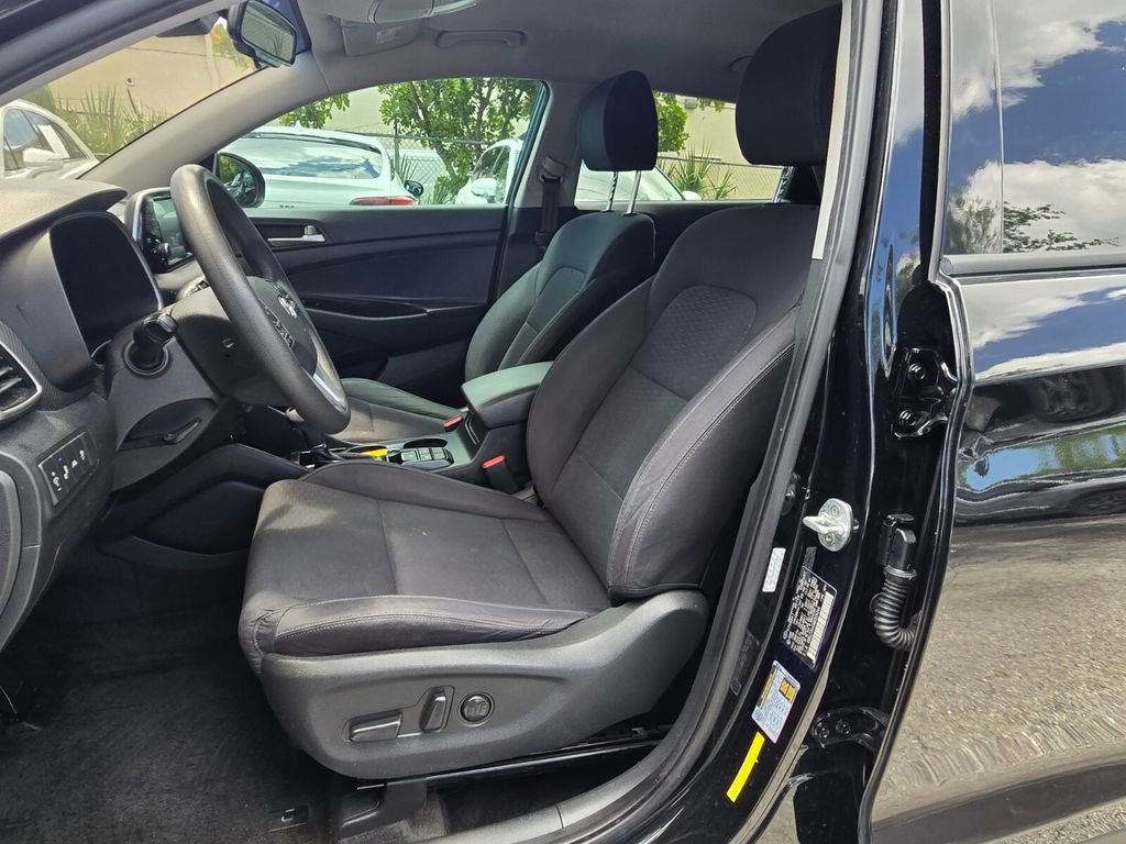 Used 2021 Hyundai Tucson Value w/ Winter Weather Package FWD image 12