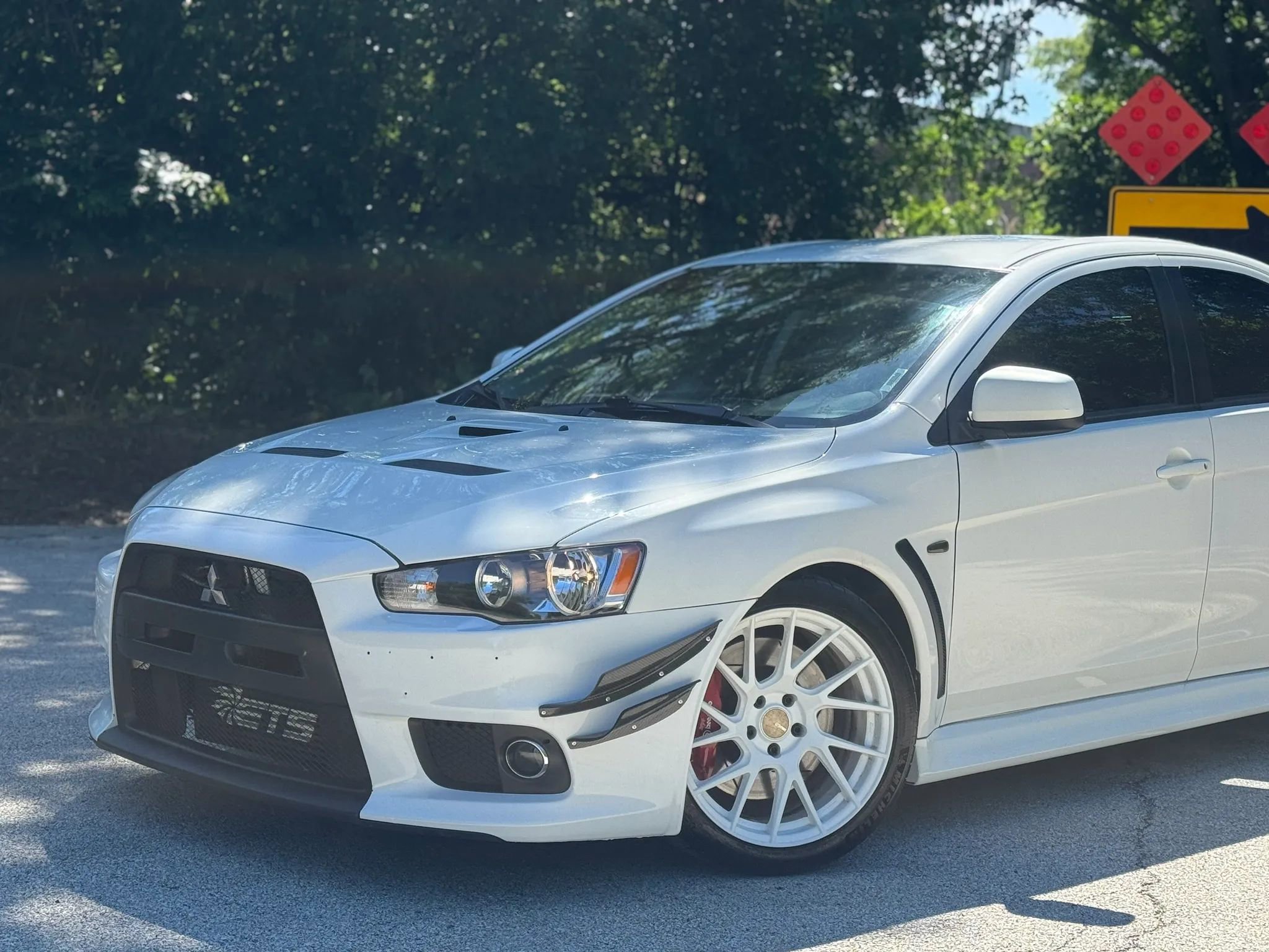 Used 2014 Mitsubishi Lancer Evolution GSR AWD/4WD image 3