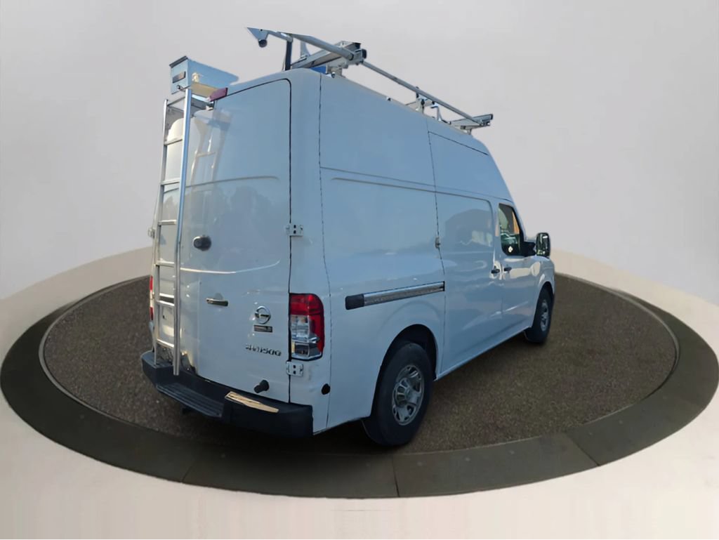 Used 2019 Nissan NV 3500 SV RWD image 2
