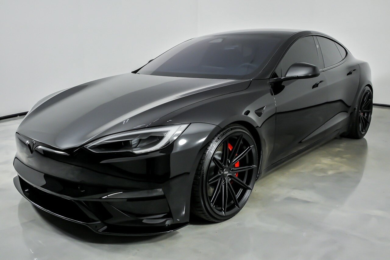 Used 2026 Tesla Model S Plaid AWD/4WD image 6