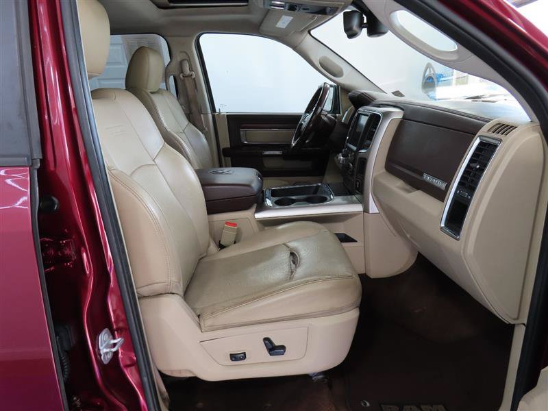 Used 2016 RAM 1500 Laramie w/ Convenience Group AWD/4WD image 36