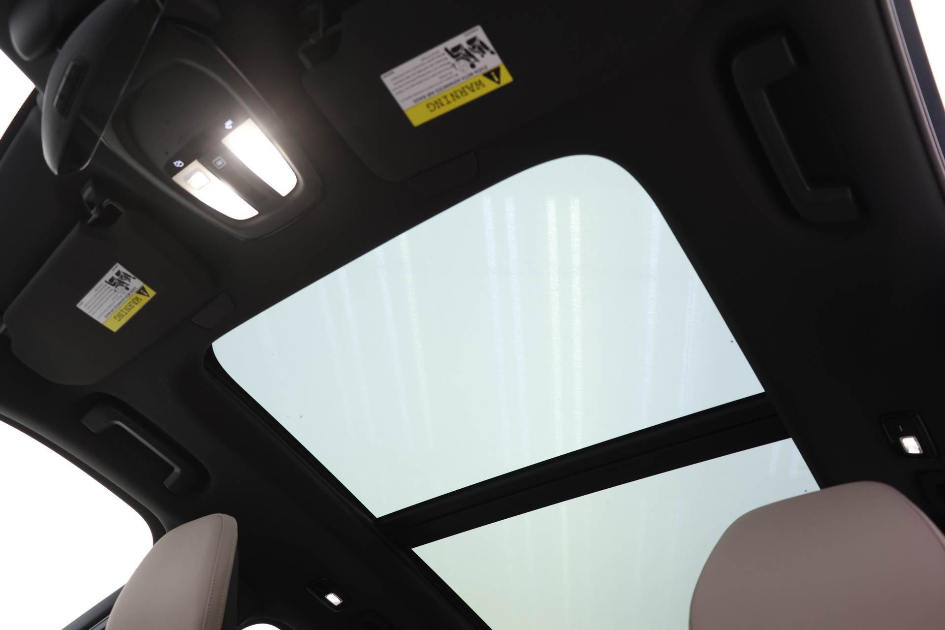 New 2026 Volvo XC90 B6 Plus w/ Protection Package Premier image 15