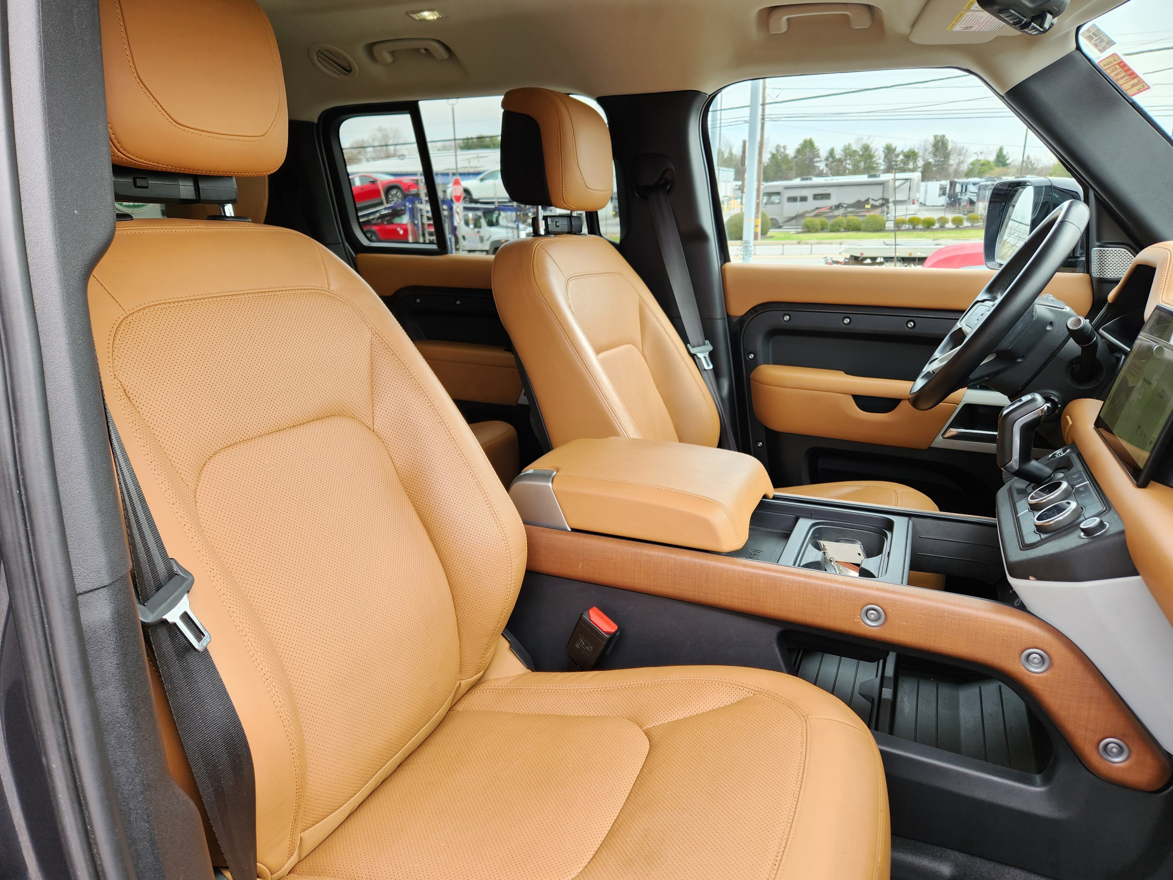 Used 2023 Land Rover Defender 130 First Edition AWD/4WD image 17