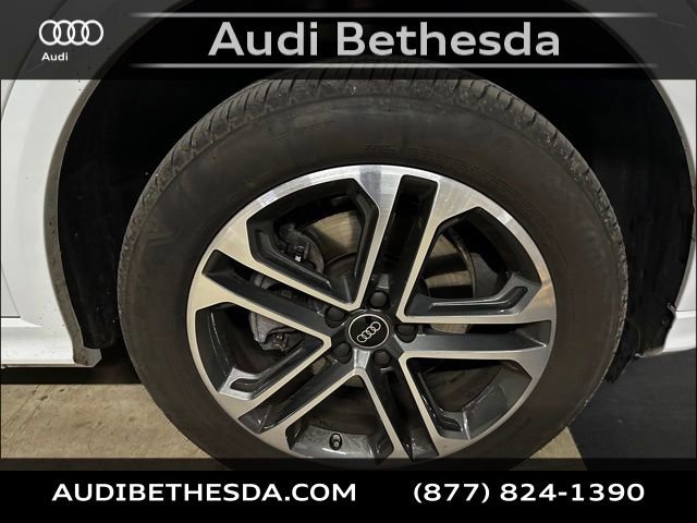 Certified 2025 Audi Q5 Premium w/ Premium Plus AWD/4WD image 9