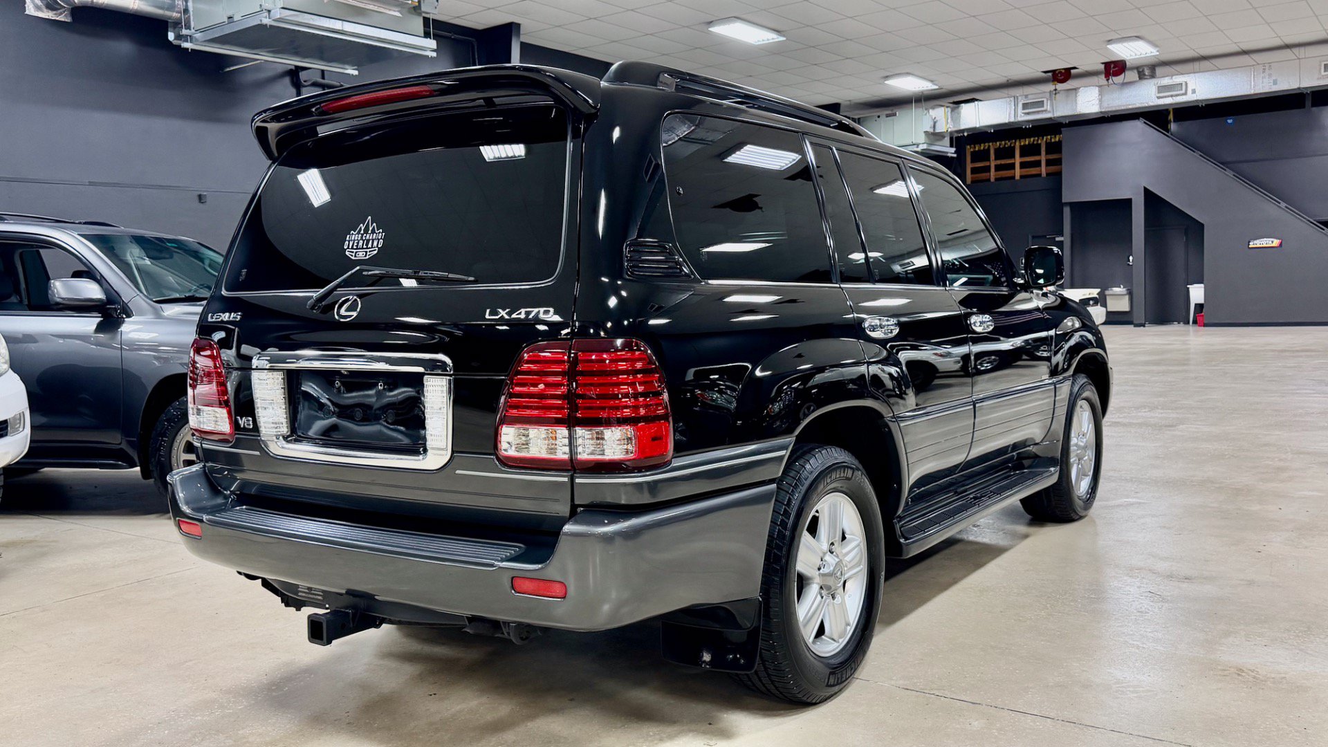 Used 2007 Lexus LX 470 4WD w/ Limited Edition image 12