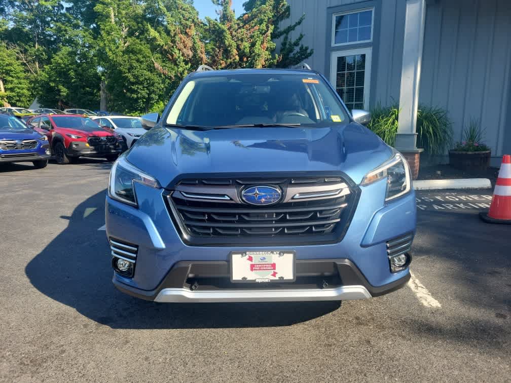 Used 2022 Subaru Forester Touring AWD/4WD image 9
