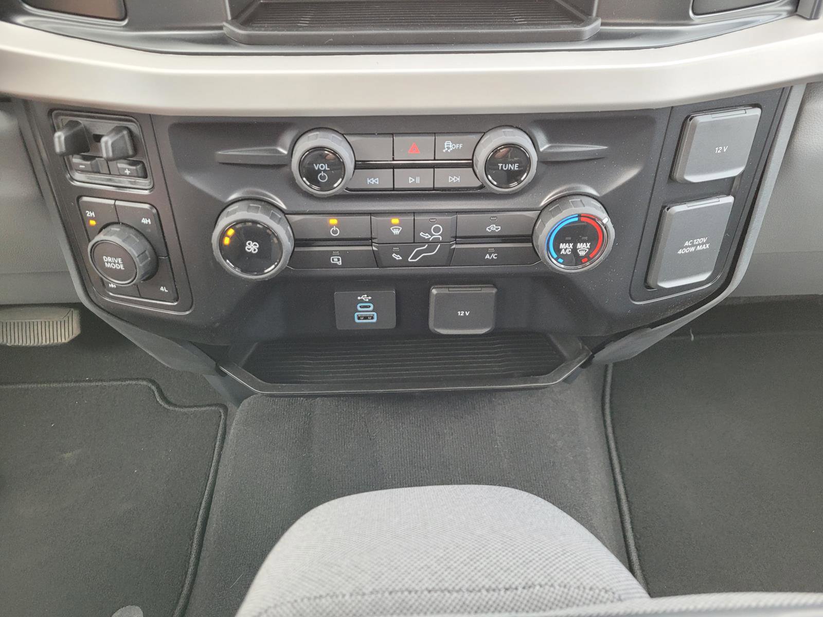 New 2026 Ford F250 XL w/ STX Appearance Package image 18