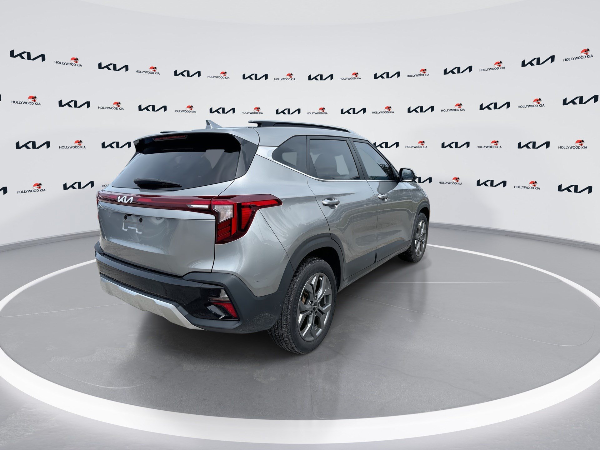 Used 2024 Kia Seltos S FWD image 8