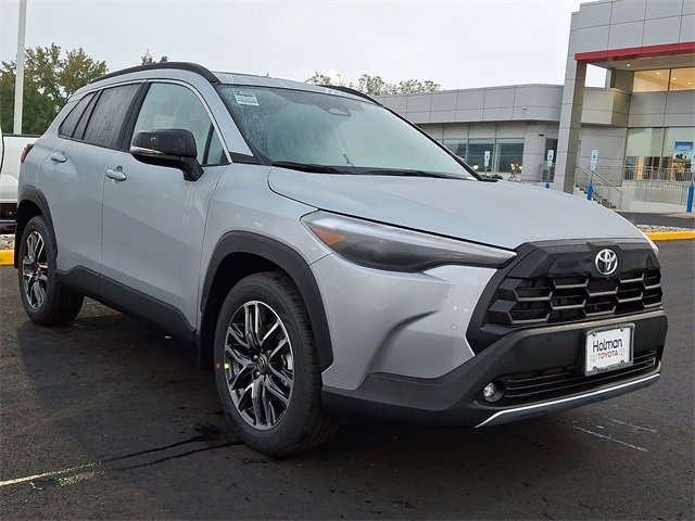 New 2026 Toyota Corolla Cross XLE image 2
