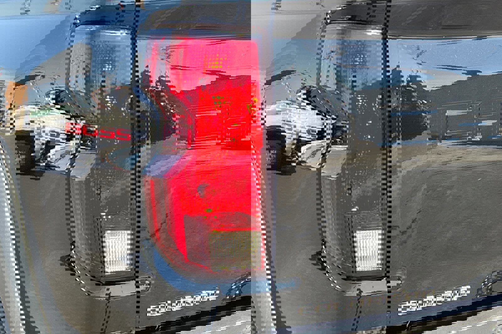 Used 2024 Chevrolet Colorado Trail Boss w/ Advanced Trailering Package image 26