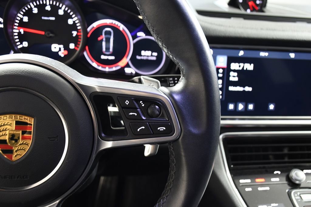 Used 2020 Porsche Panamera 4S AWD/4WD image 30