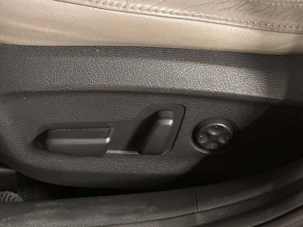 Used 2019 Hyundai Sonata Limited FWD image 15