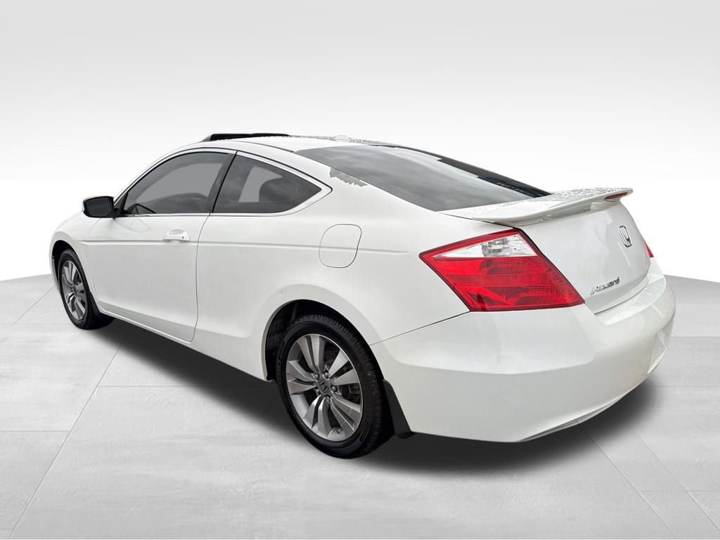 Used 2010 Honda Accord EX-L image 7