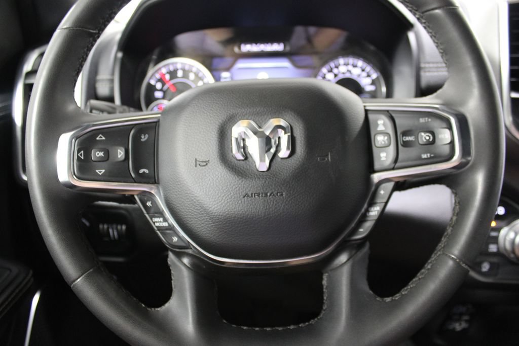 Used 2025 RAM 1500 Laramie AWD/4WD image 32