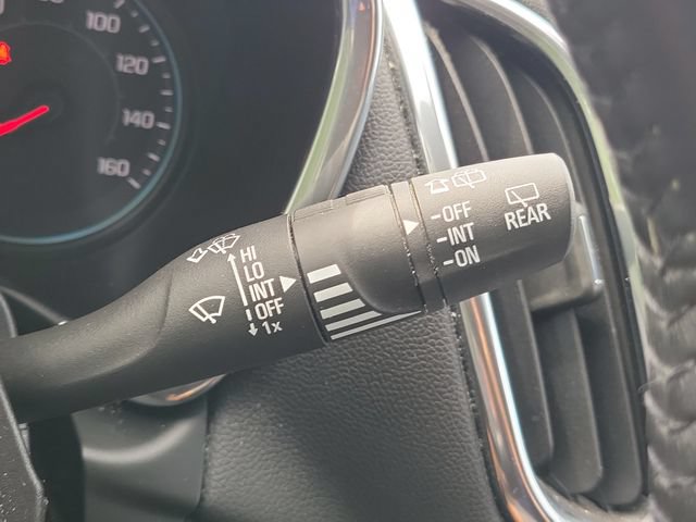 Used 2019 Chevrolet Equinox LT FWD image 19