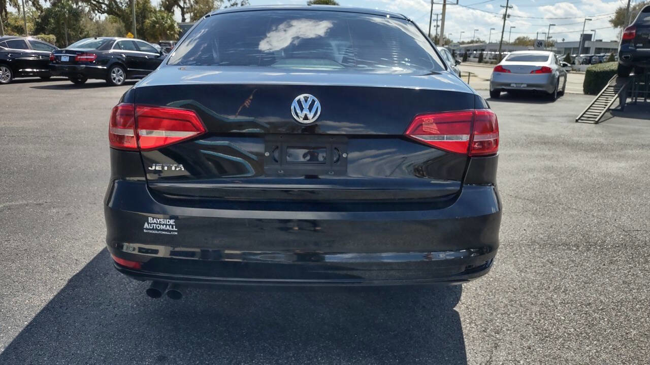 Used 2015 Volkswagen Jetta S image 5