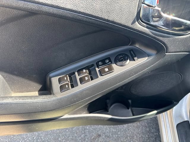 Used 2015 Kia Forte EX FWD image 16