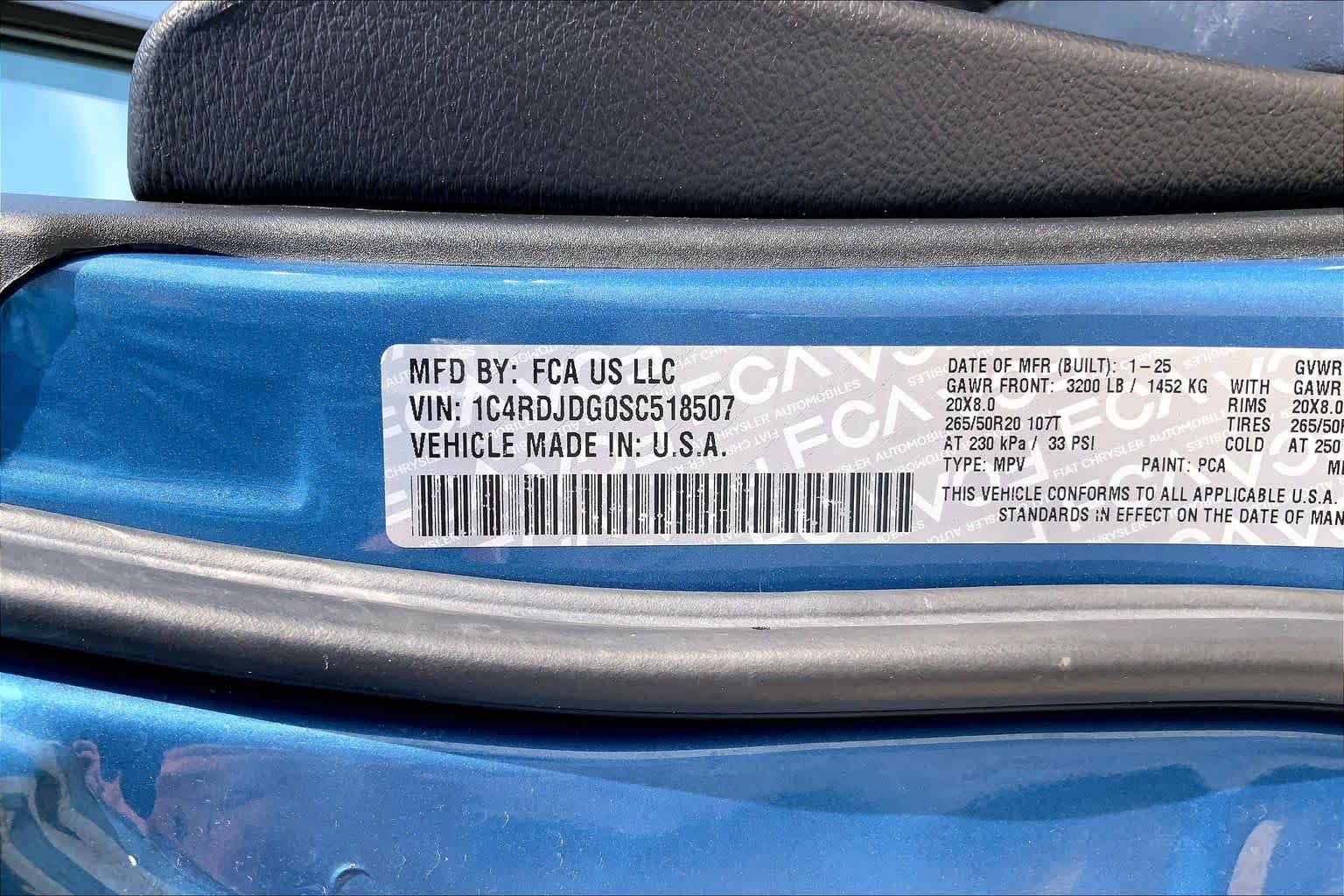 Used 2025 Dodge Durango GT AWD/4WD image 37